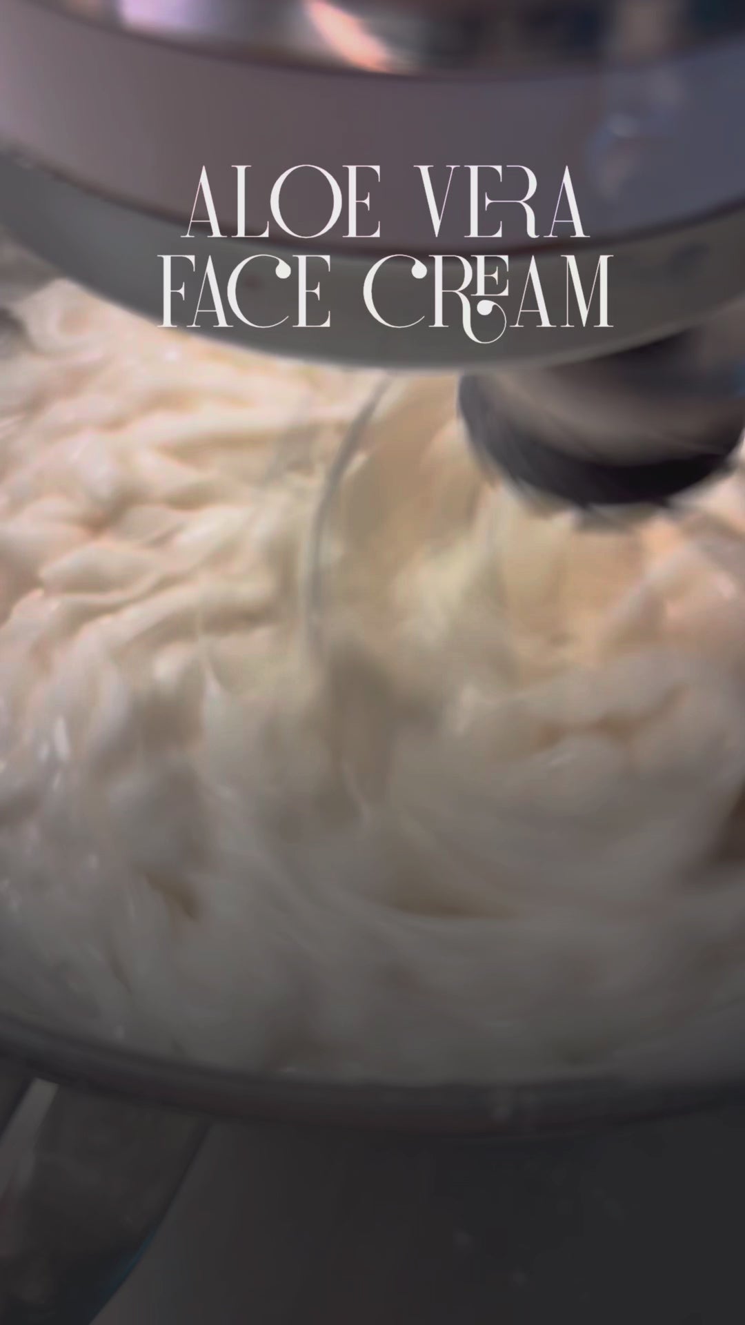 Video av tillverkningen av vår aloe vera-ansiktskräm